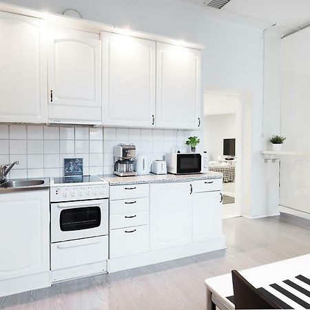 Experience Living Urban Apartments Helsinki Exterior foto